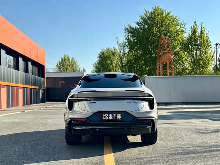 Lotus Eletre, 2023 — фото 4 из 9