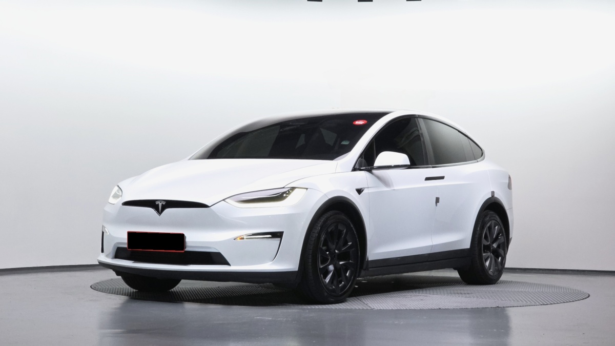 Tesla Model X, 2023 — купить в Перми под ключ