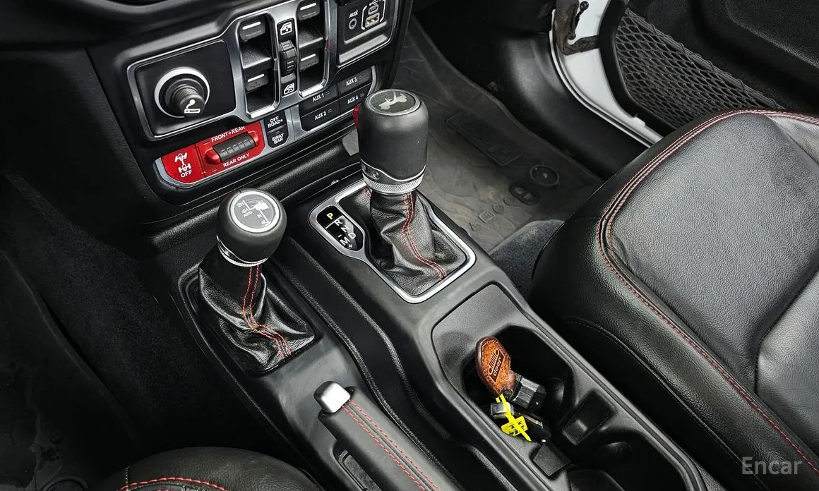 Jeep Wrangler, 2022 — фото 9 из 12