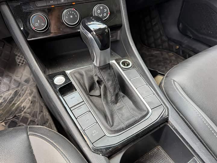 Volkswagen Sagitar L, 2022 — фото 9 из 9