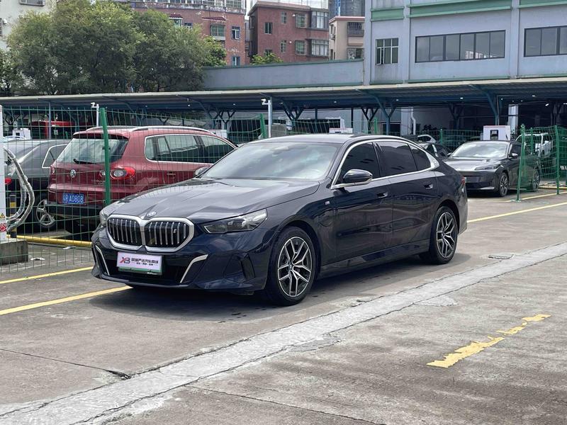 BMW i5, 2024 — купить в Калуге под ключ
