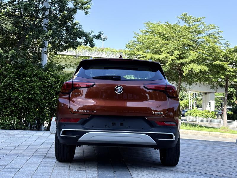 Buick Encore GX, 2023 — фото 5 из 10