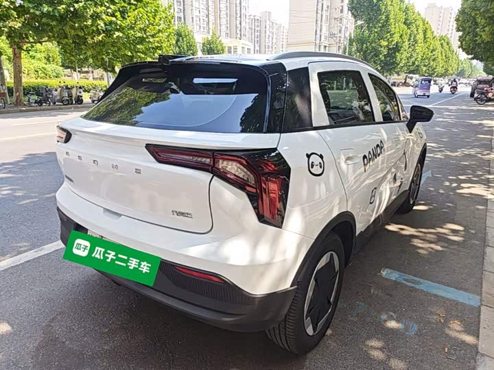 Geely Geometry E Firefly, 2024 — фото 7 из 9