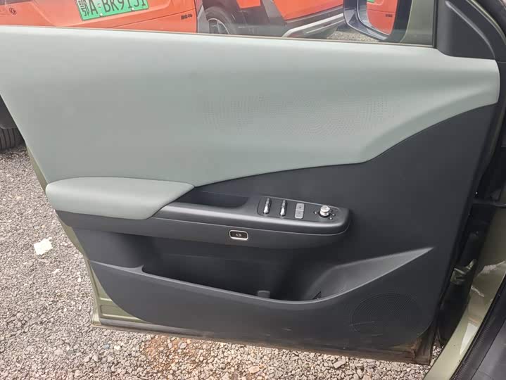Dongfeng Yipai Nano 06, 2025 — фото 7 из 9