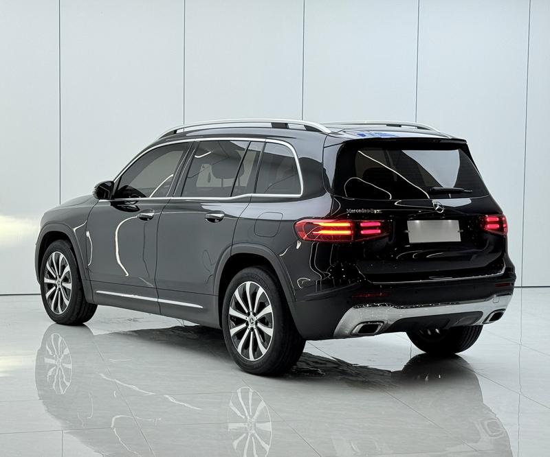 Mercedes-Benz GLB-Class, 2024 — фото 3 из 8