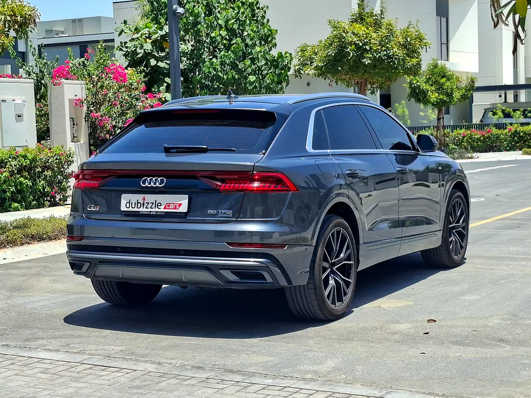 Audi Q8, 2023 — фото 6 из 10