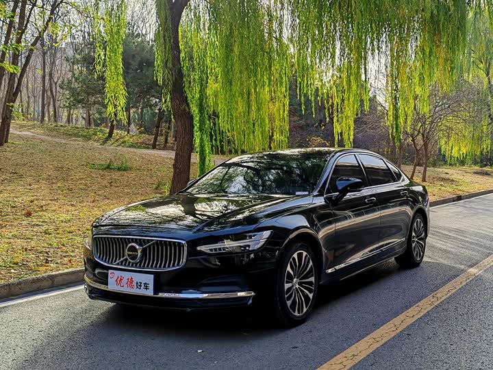 Volvo S90, 2022 — купить в Самаре под ключ