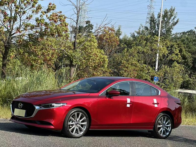 Mazda 3 (Axela), 2025 — купить в Костроме под ключ