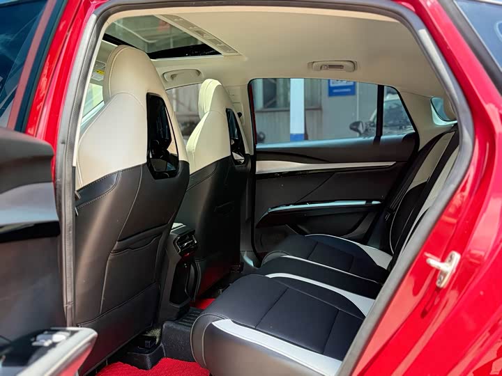 MG Motor 5 Scorpio, 2022 — фото 4 из 9