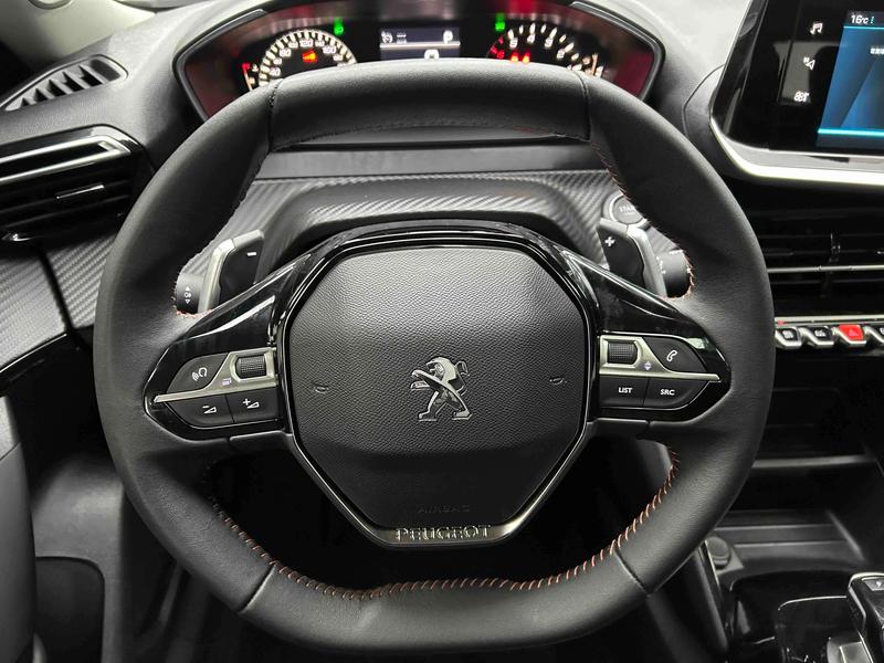 Peugeot 2008, 2024 — фото 11 из 12