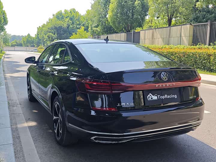 Volkswagen Passat, 2026 — фото 7 из 9