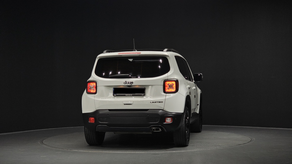 Jeep Renegade, 2022 — фото 4 из 12