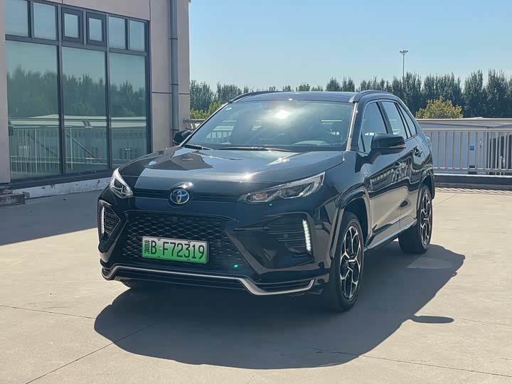 Toyota Wildlander Hybrid, 2023 — купить в Туле под ключ