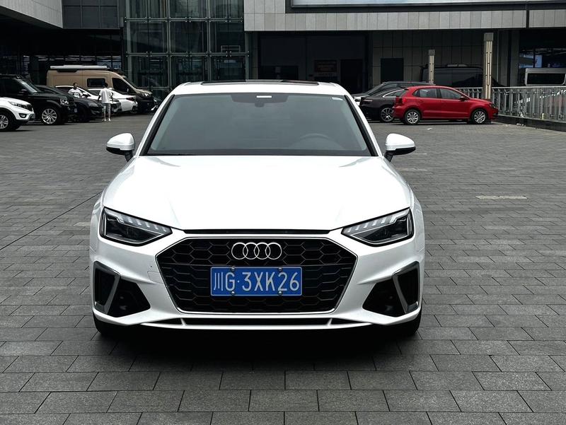 Audi A4L, 2024 — фото 2 из 10