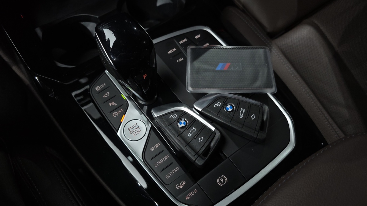 BMW X4, 2025 — фото 8 из 12