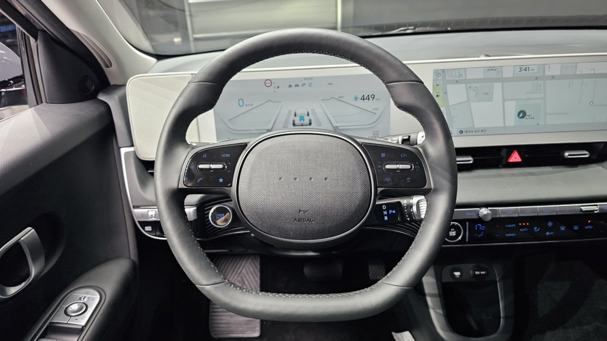 Hyundai Ioniq 5, 2023 — фото 12 из 12