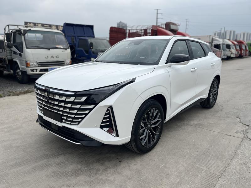 Changan UNI-Z Hybrid, 2026 — купить в Санкт-Петербурге под ключ