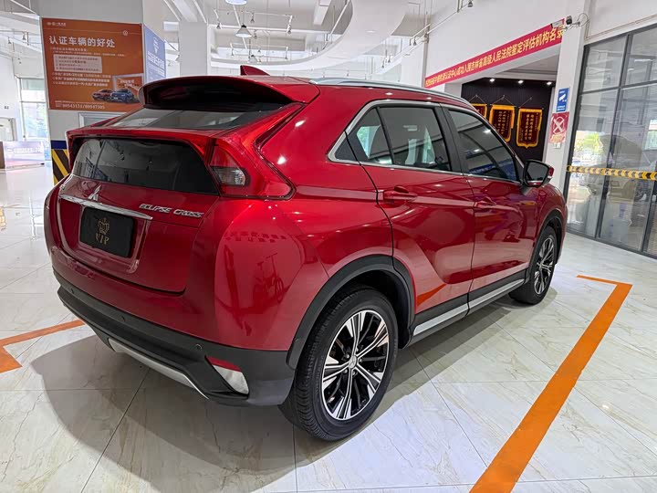 Mitsubishi Eclipse Cross, 2022 — фото 4 из 9