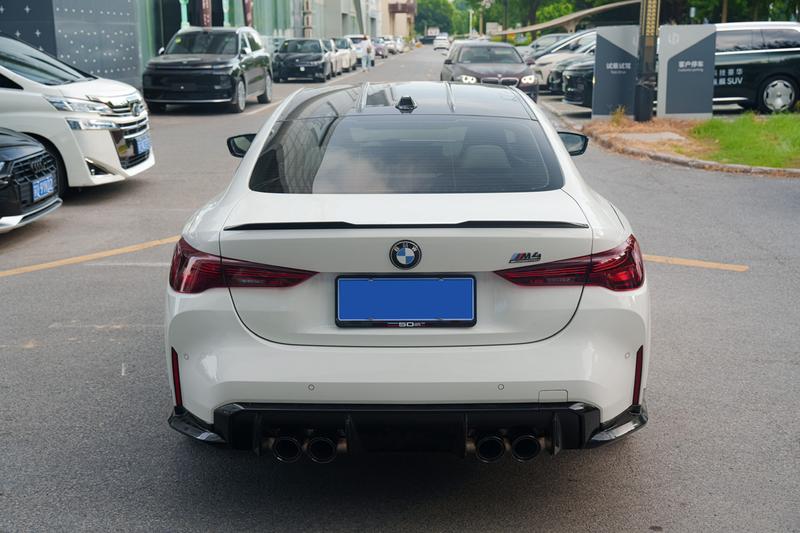 BMW M4, 2025 — фото 5 из 12