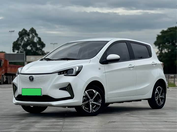Changan BenBen E-Star, 2022 — купить в Брянске под ключ