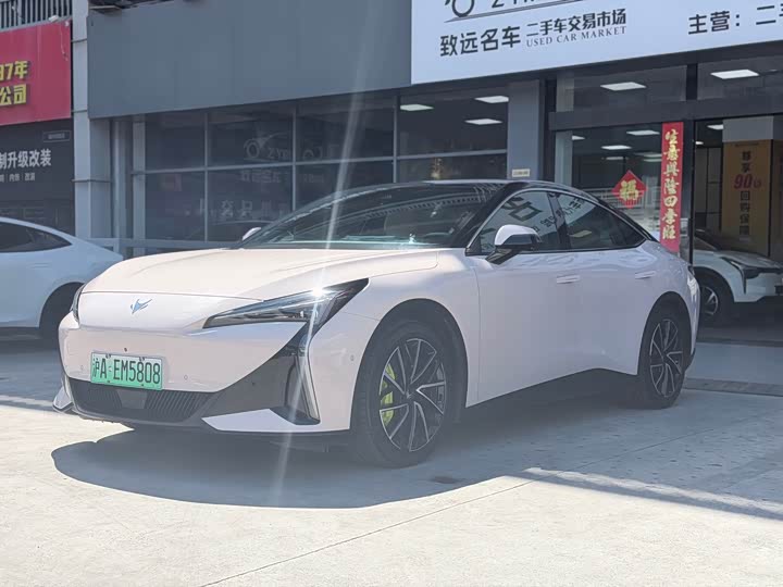 BAIC Arcfox Alpha S5, 2024 — купить в Ульяновске под ключ