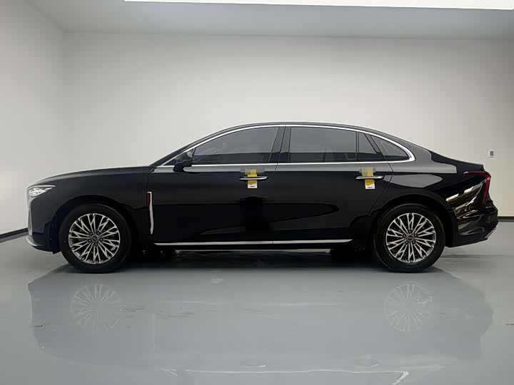 Hongqi H5, 2025 — фото 7 из 9
