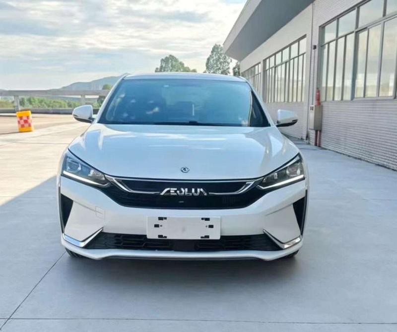 Dongfeng Aeolus Yixuan, 2022 — фото 2 из 11