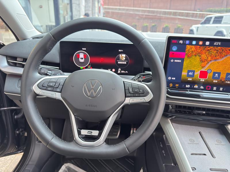 Volkswagen Sagitar L, 2025 — фото 9 из 12