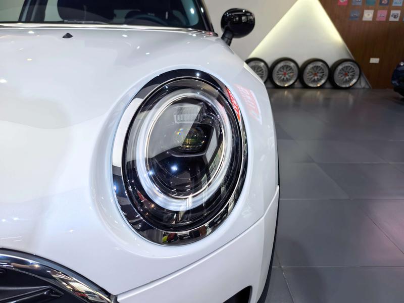 Mini Clubman, 2024 — фото 6 из 12