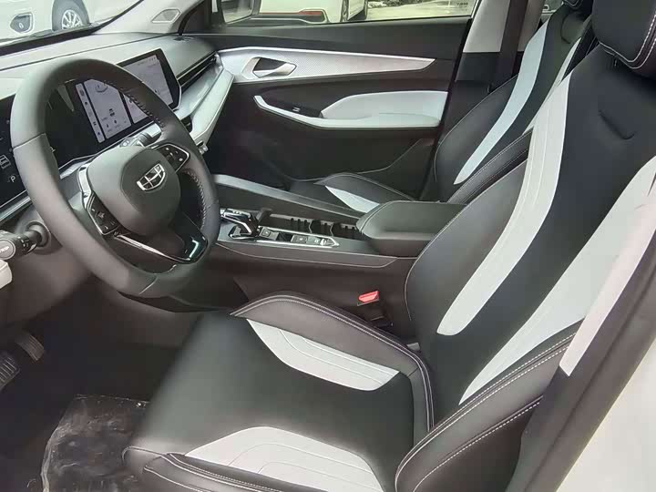 Geely Binrui, 2025 — фото 7 из 9