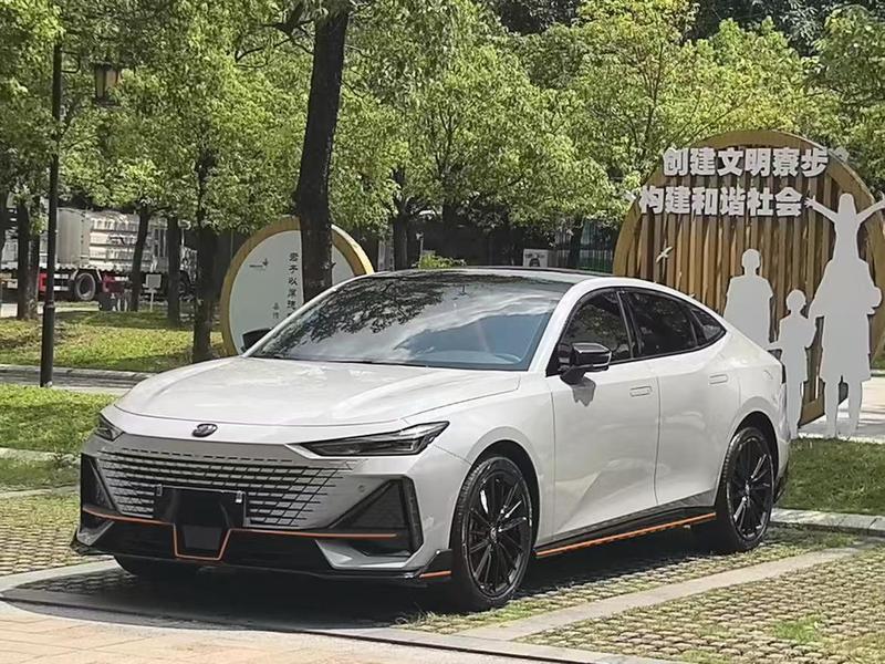 Changan UNI-V, 2023 — купить в Брянске под ключ