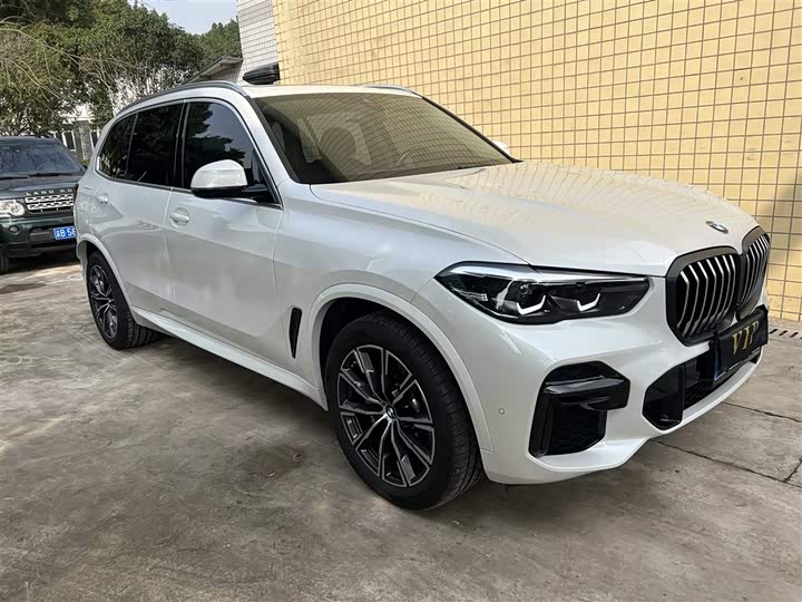BMW X5, 2023 — фото 2 из 9