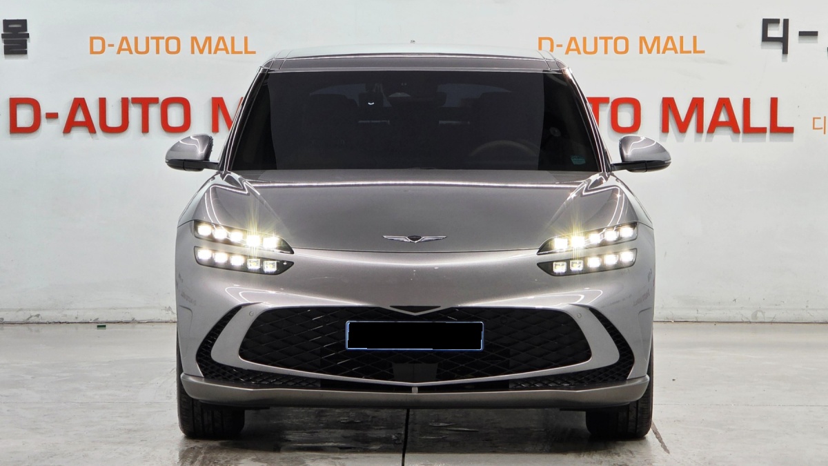 Genesis GV60, 2022 — фото 2 из 12
