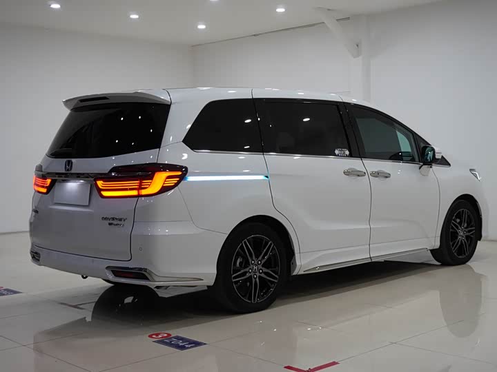 Honda Odyssey, 2021 — фото 4 из 9