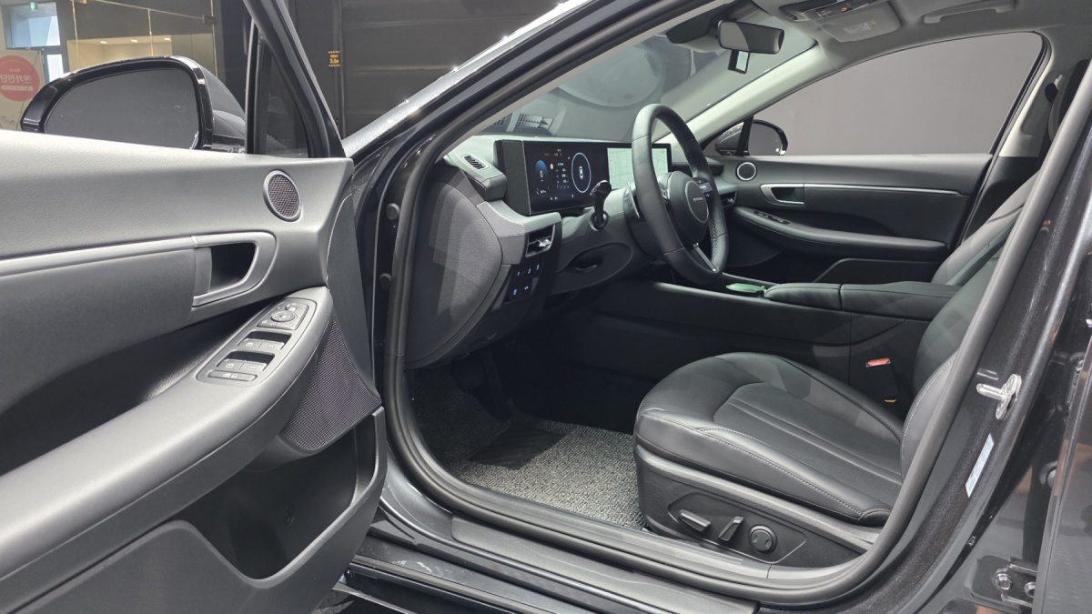 Hyundai Sonata, 2025 — фото 10 из 12