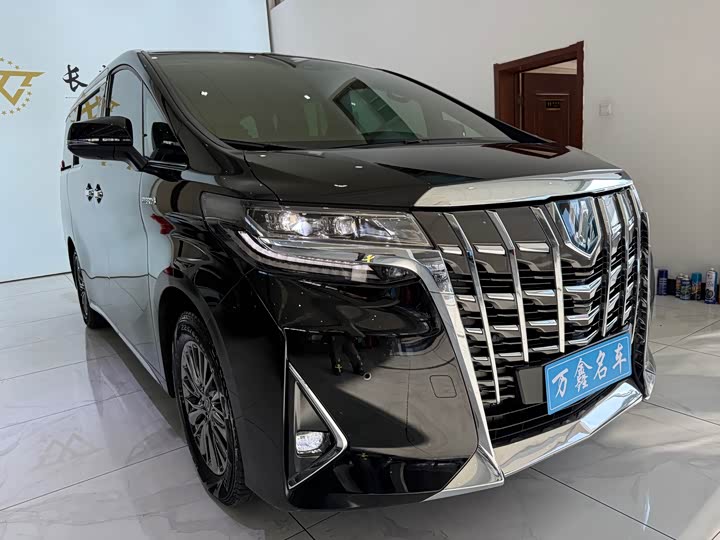 Toyota Alphard, 2022 — фото 3 из 9