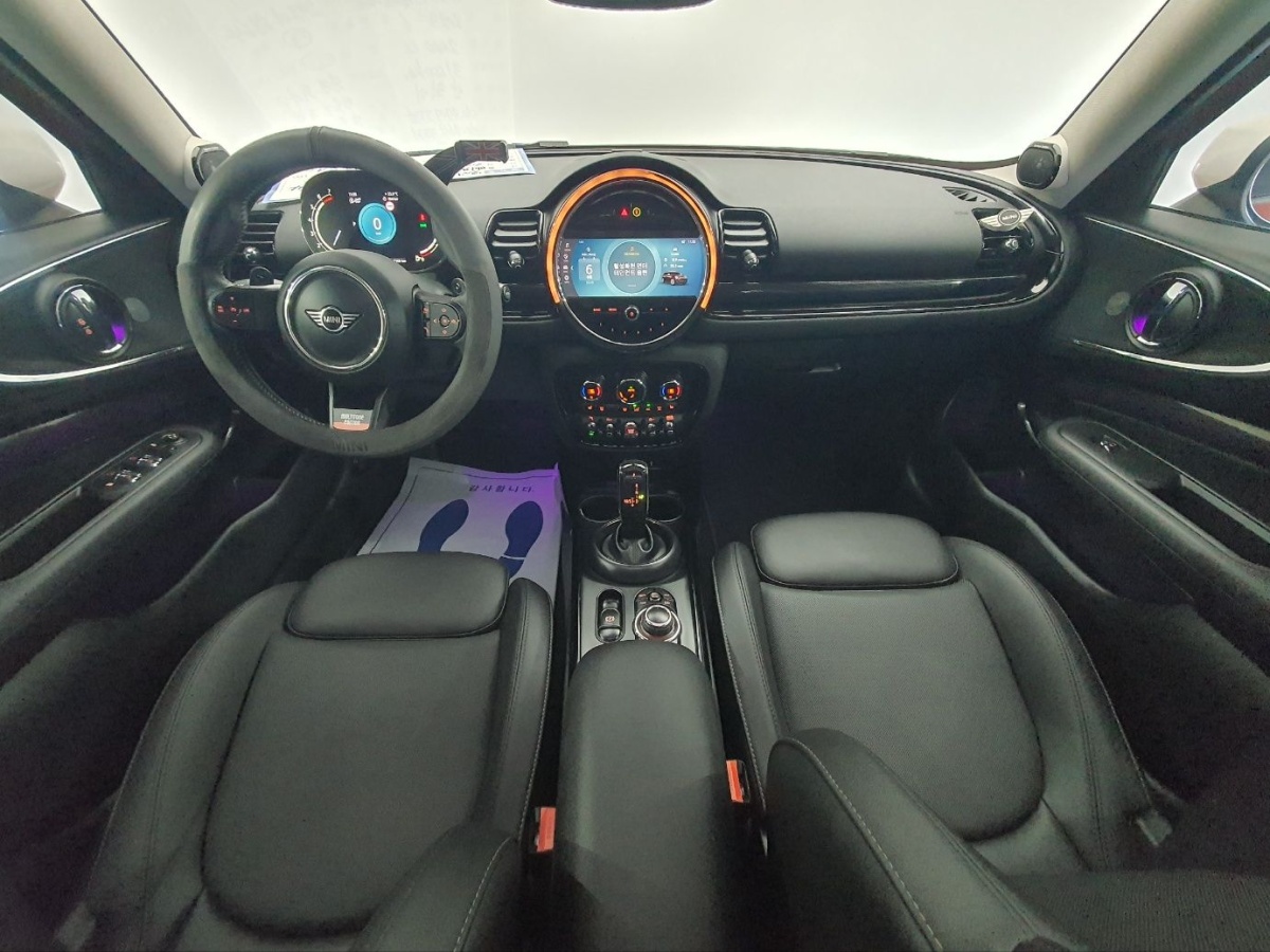 Mini Clubman, 2023 — фото 6 из 12