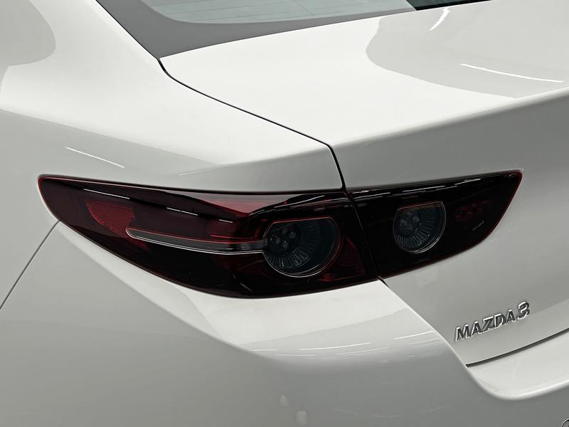 Mazda 3 (Axela), 2023 — фото 10 из 12
