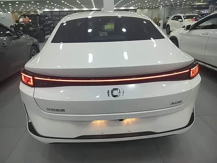 Changan Qiyuan (Nevo) A05, 2024 — фото 6 из 9