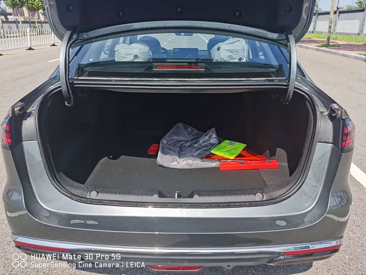 Geely Galaxy Starshine 6, 2026 — фото 6 из 9