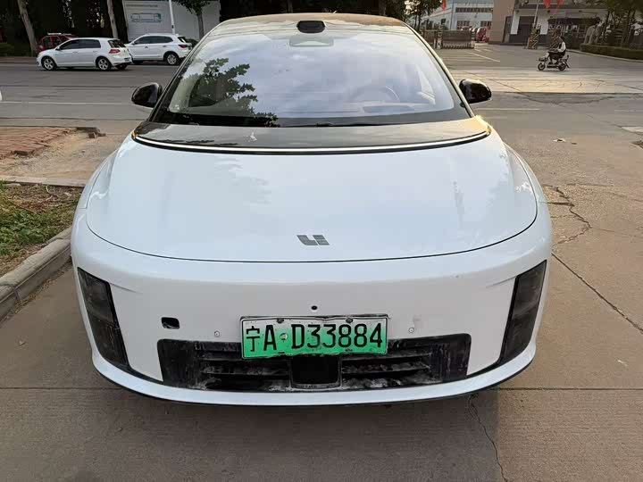 LiXiang i8, 2025 — купить в Воронеже под ключ