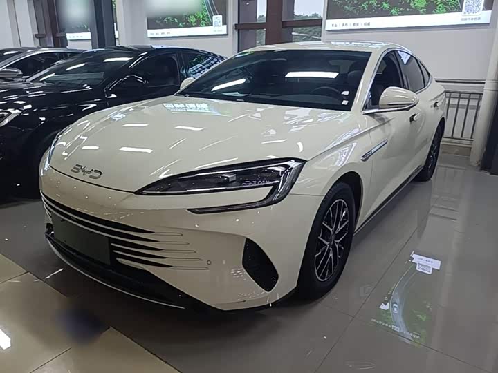 BYD Seal 07 DM-i Hybrid, 2024 — купить в Кирове под ключ