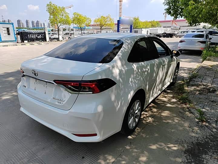 Toyota Corolla, 2023 — фото 7 из 9