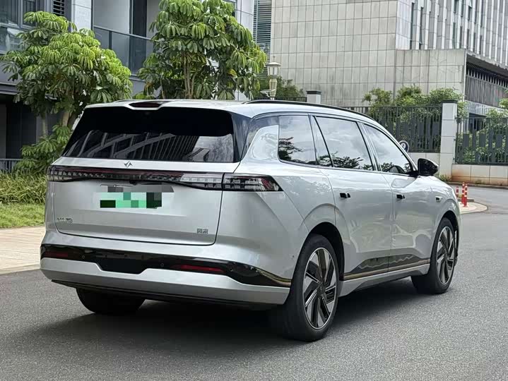 Dongfeng Yipai eπ 008, 2024 — фото 7 из 9