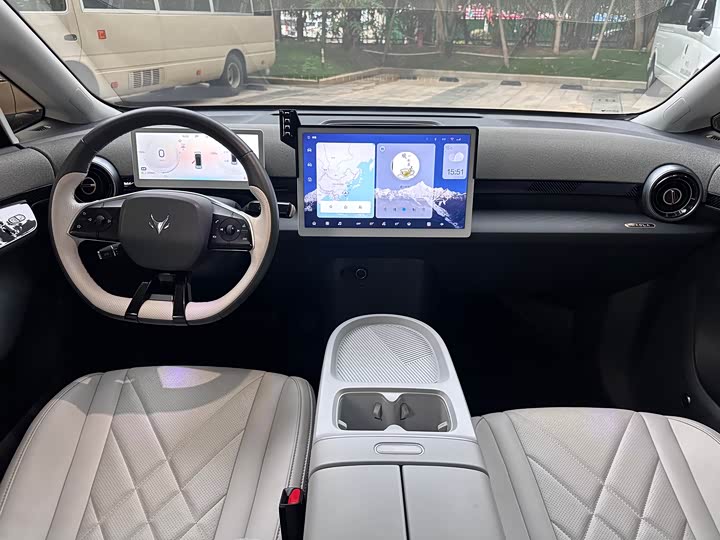 BAIC Arcfox Kaola S, 2024 — фото 8 из 9