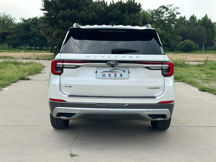 Ford Explorer, 2022 — фото 5 из 9
