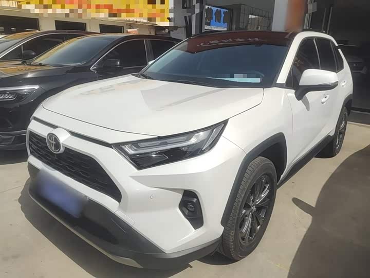 Toyota RAV4, 2023 — купить в Иванове под ключ
