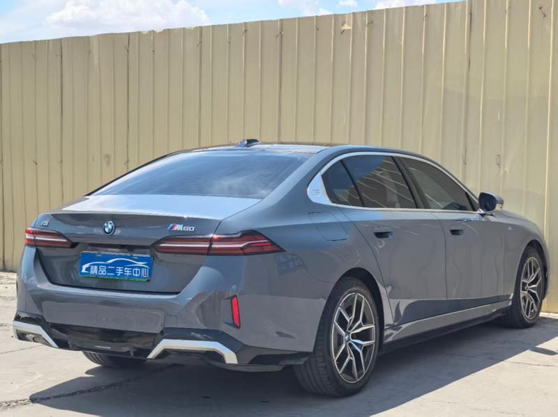 BMW i5, 2024 — фото 6 из 10
