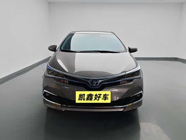 Toyota Corolla Hybrid, 2021 — фото 2 из 9