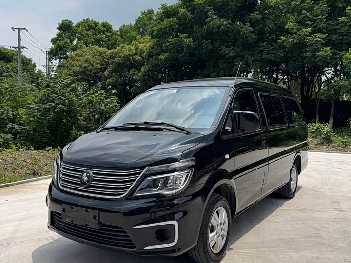 Dongfeng Forthing Lingzhi M5, 2022 — купить в Уфе под ключ